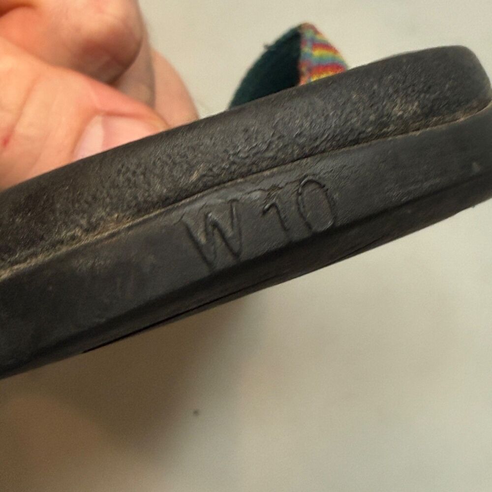 Chaco Flip Flop Sandals Womens 10 Rainbow Vibram Sole Outdoor GUC - Picture 5 of 15